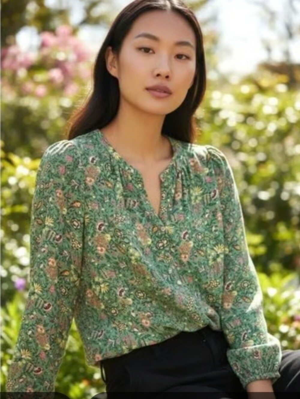LOFT Garden Henley Mixed Media Long Sleeve Peasant Blouse Basil Sage Green Sz M - Picture 8 of 11